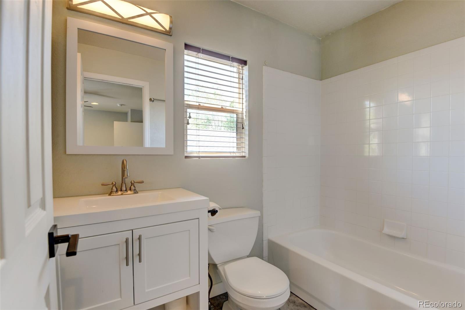 MLS Image #13 for 3769  dahlia street,denver, Colorado