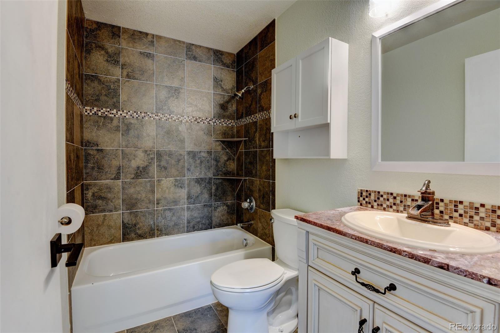 MLS Image #17 for 3769  dahlia street,denver, Colorado