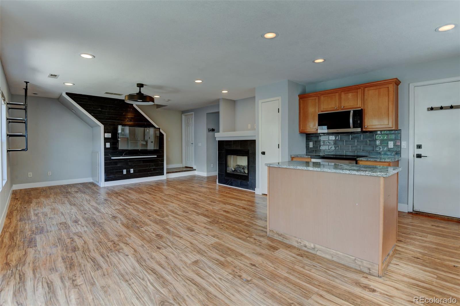 MLS Image #2 for 3769  dahlia street,denver, Colorado