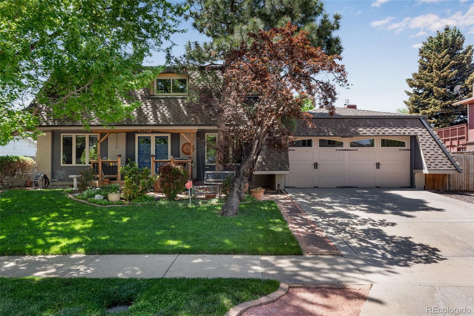 MLS Image #2 for 8427  chase drive,arvada, Colorado