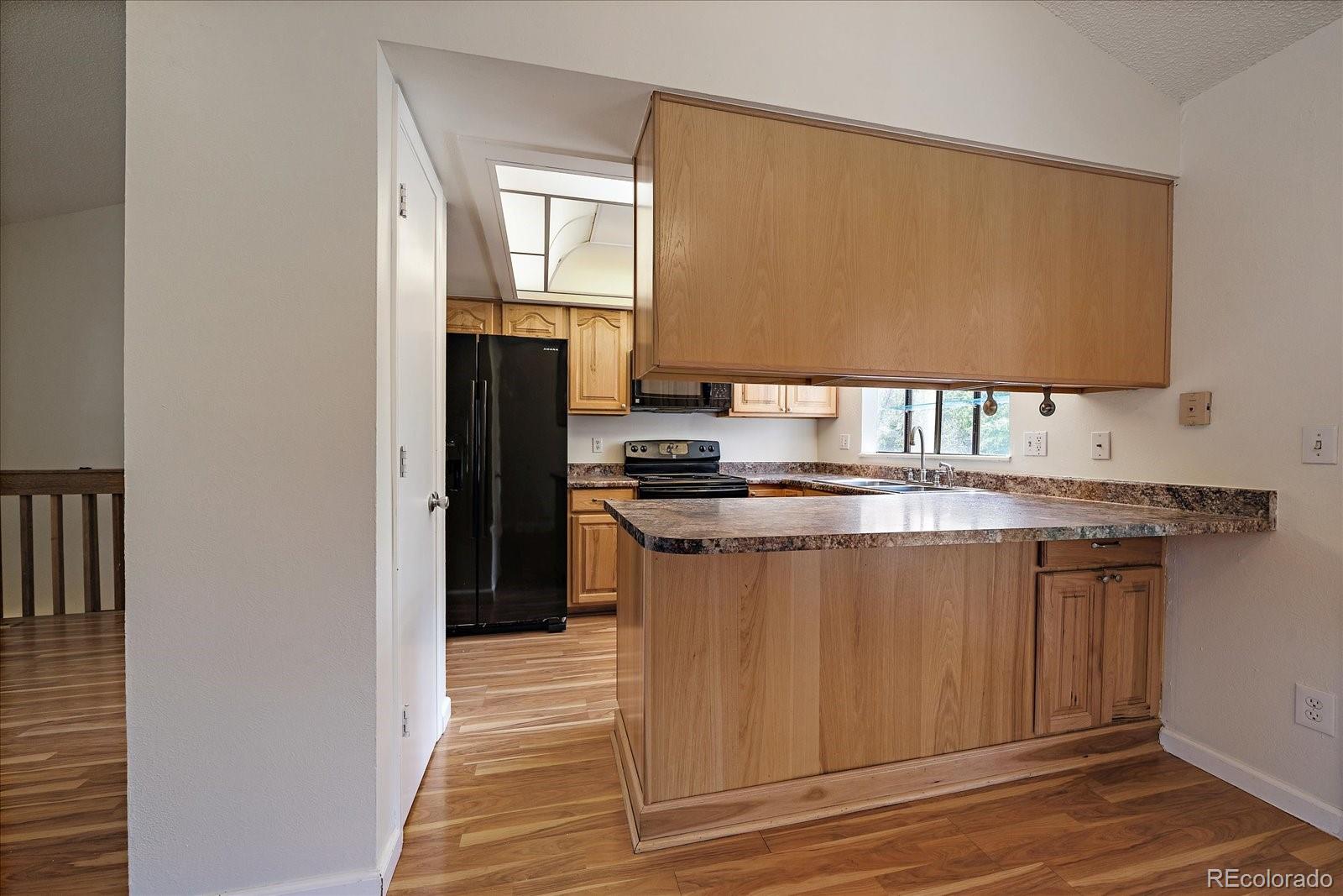 MLS Image #10 for 10832 w powers place,littleton, Colorado