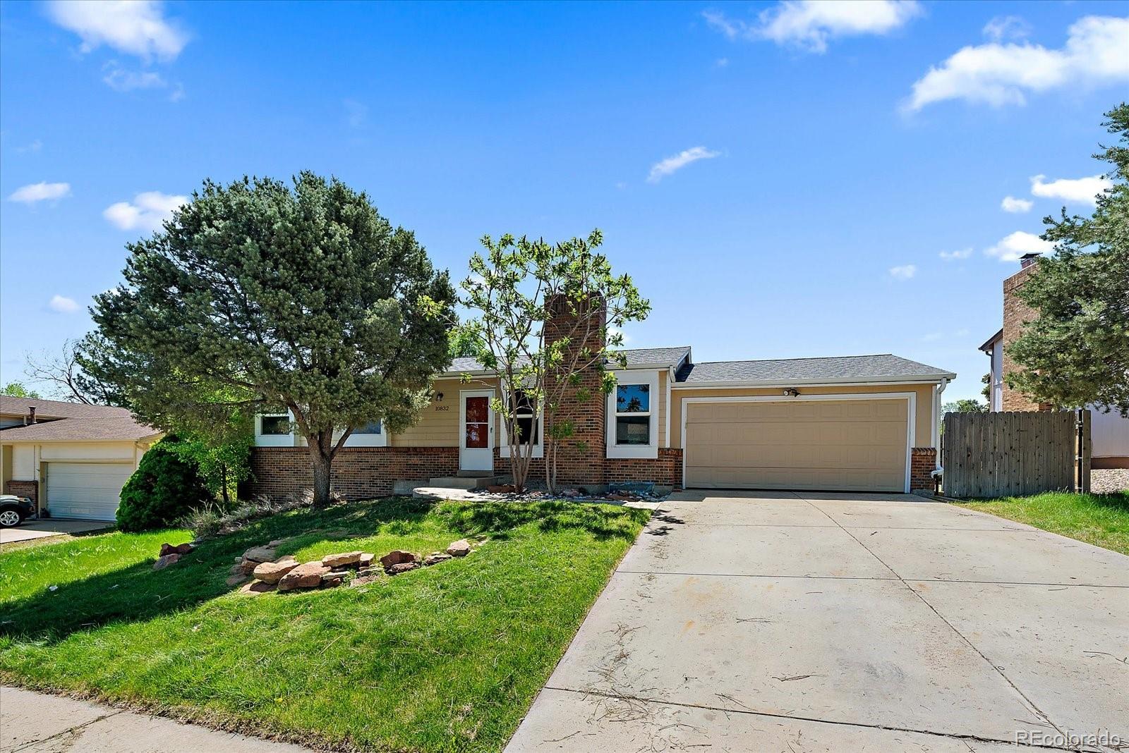 MLS Image #2 for 10832 w powers place,littleton, Colorado