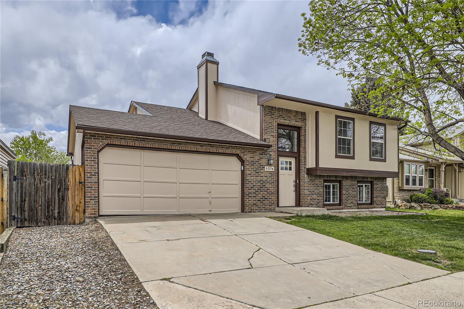 CMA Image for 9374 W Friend Drive,Littleton, Colorado