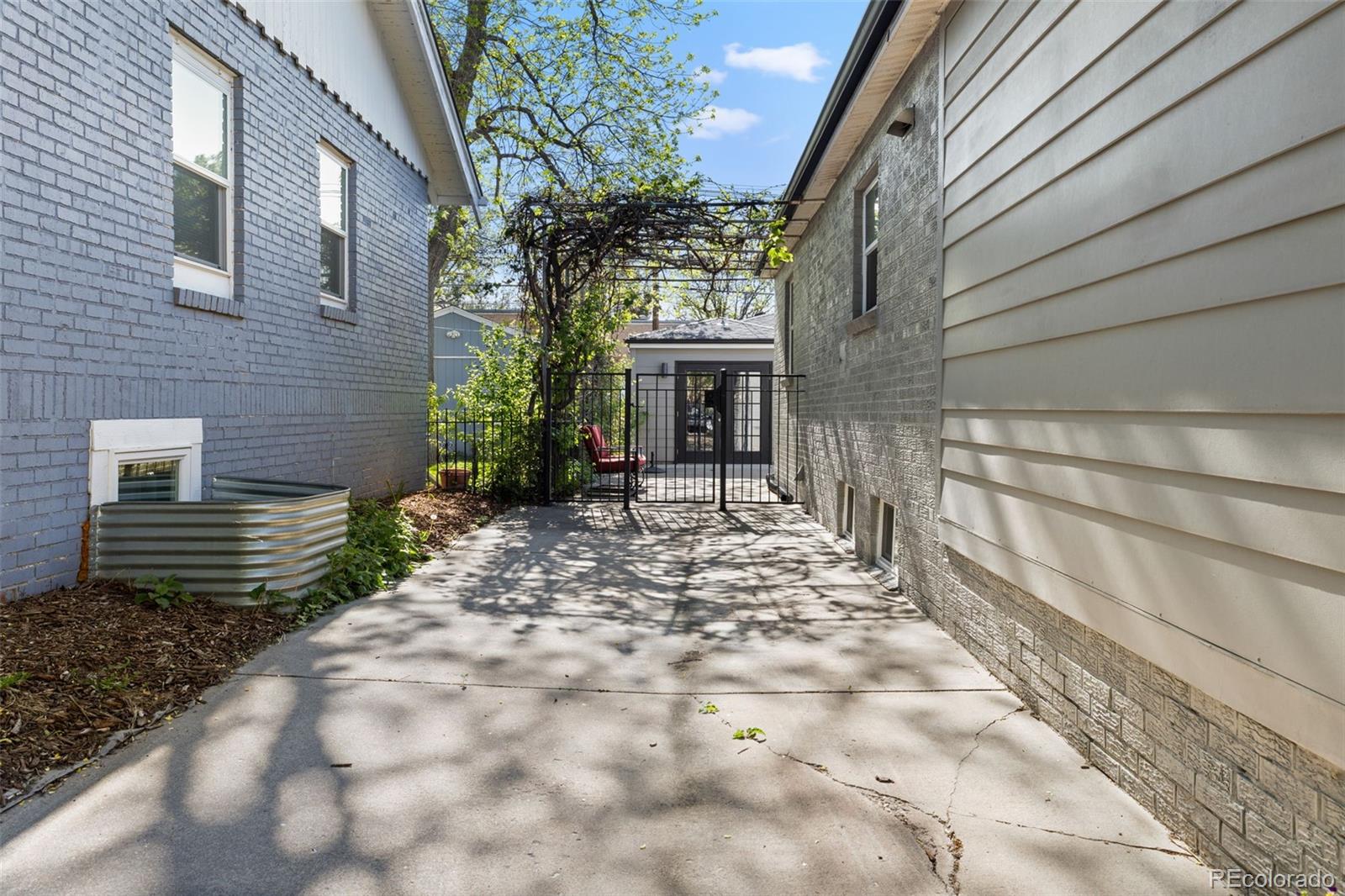 MLS Image #33 for 785  dexter street,denver, Colorado