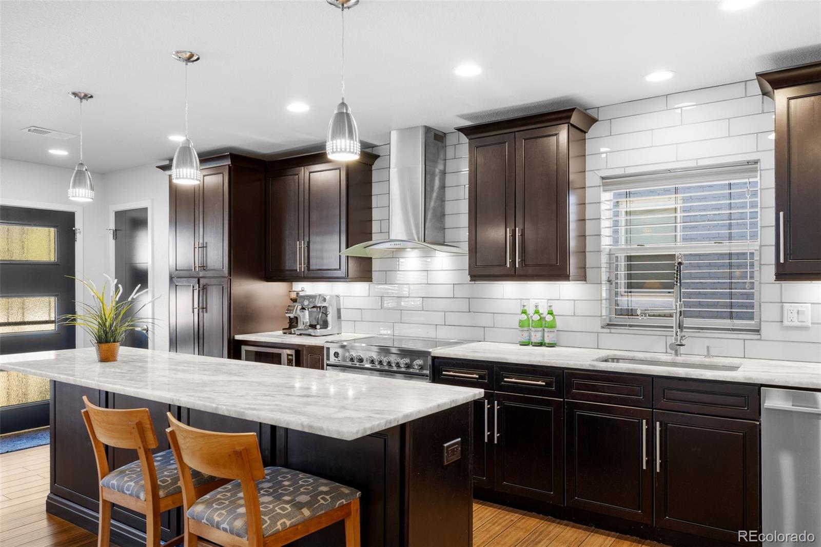 MLS Image #9 for 785  dexter street,denver, Colorado