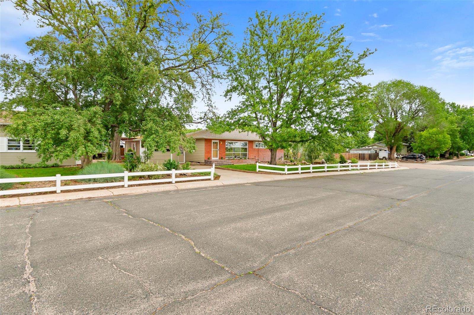 MLS Image #4 for 121 e taylor avenue,la salle, Colorado
