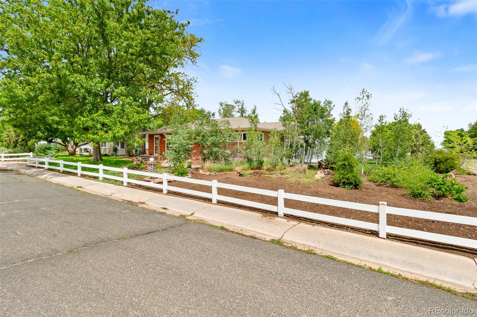 MLS Image #5 for 121 e taylor avenue,la salle, Colorado