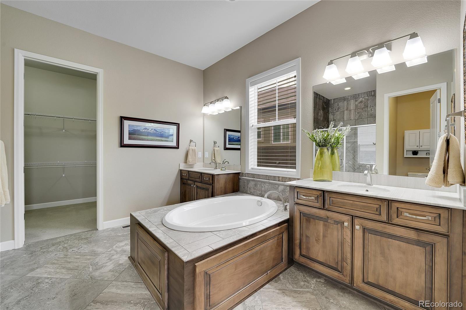 MLS Image #18 for 27615 e moraine drive,aurora, Colorado