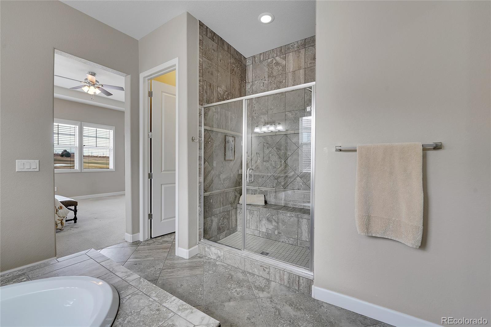 MLS Image #19 for 27615 e moraine drive,aurora, Colorado