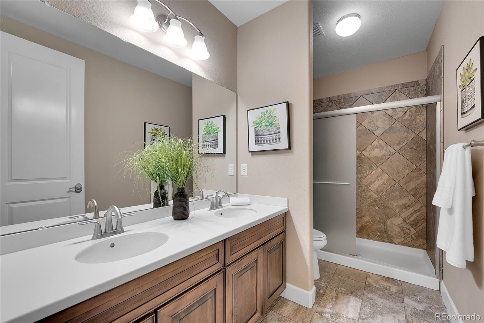 MLS Image #34 for 27615 e moraine drive,aurora, Colorado
