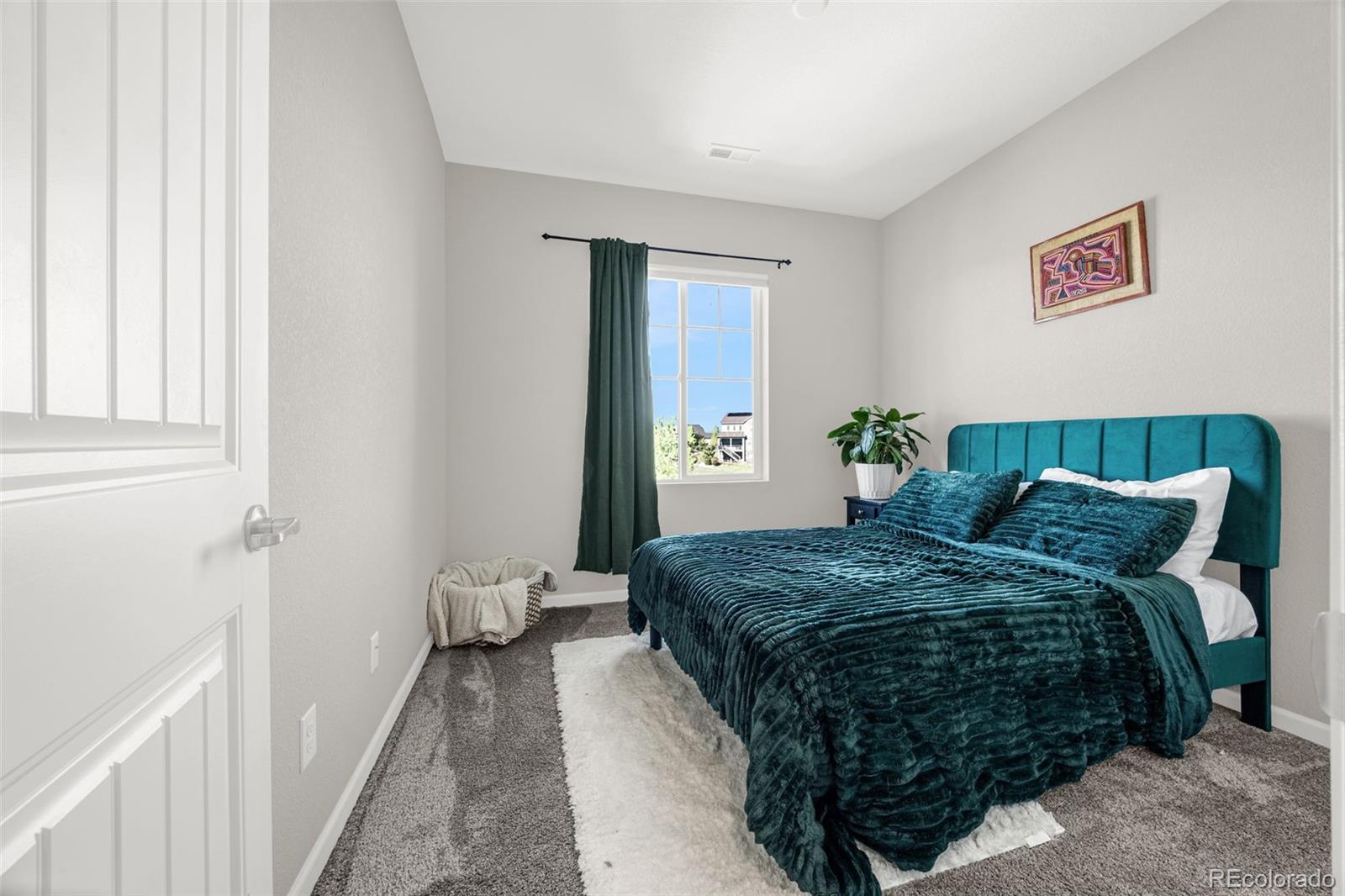 MLS Image #22 for 118 n newcastle way,aurora, Colorado