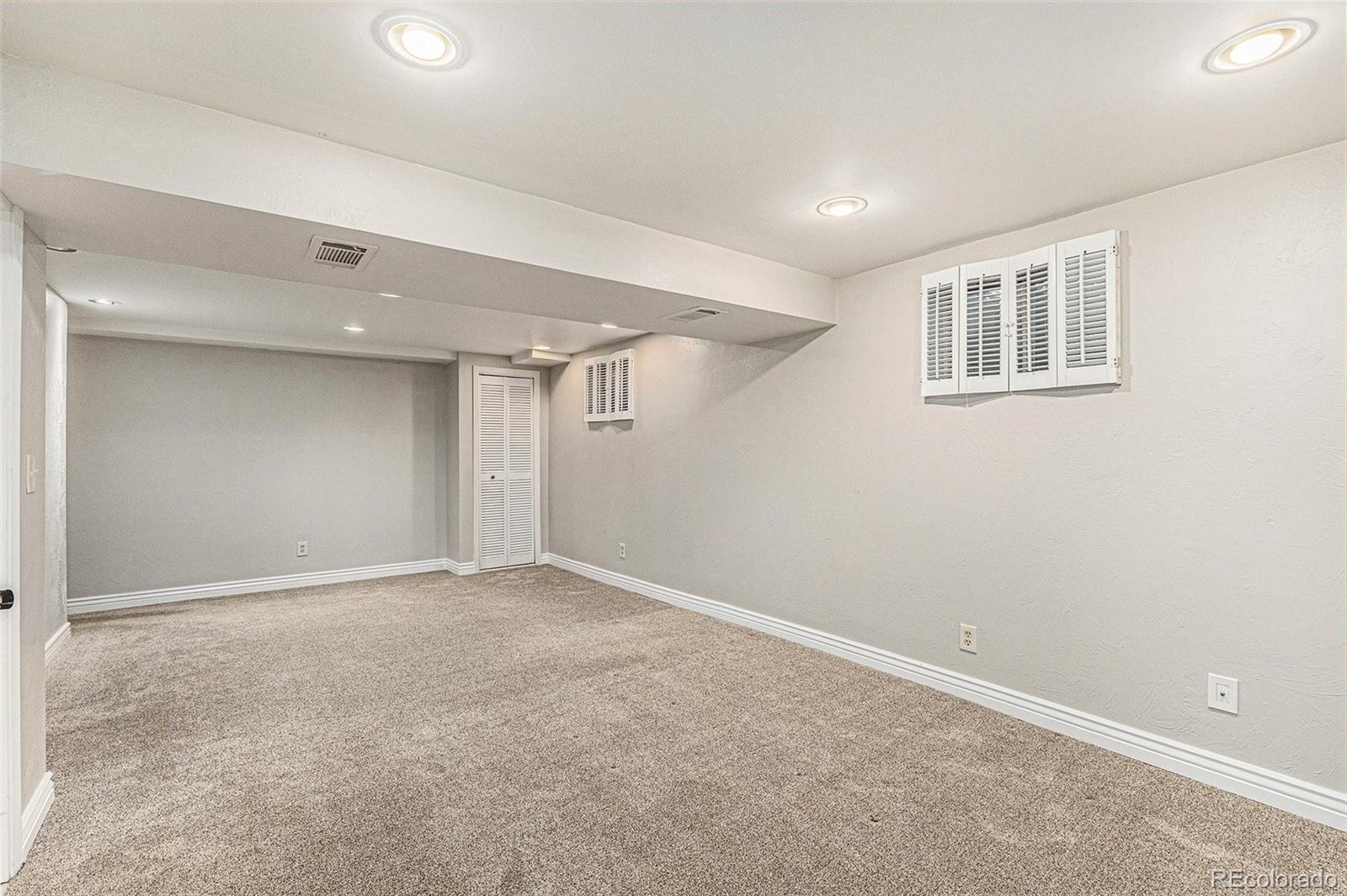 MLS Image #21 for 10158 e fair circle,englewood, Colorado