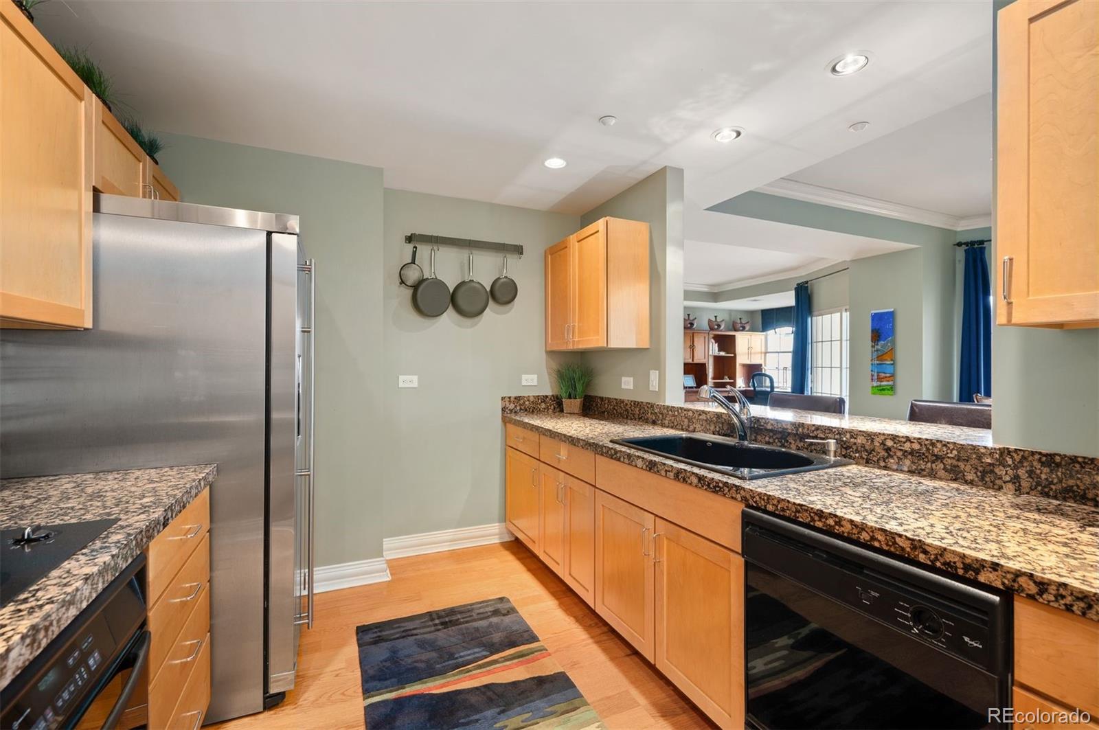 MLS Image #6 for 300 w 11th avenue,denver, Colorado