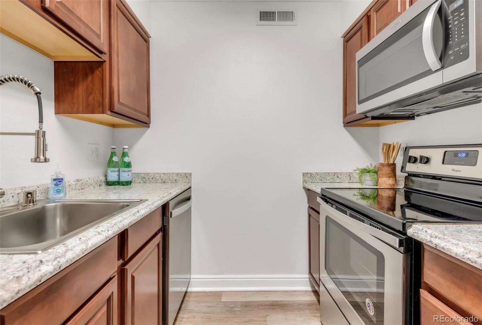 MLS Image #5 for 3613 s sheridan boulevard,denver, Colorado