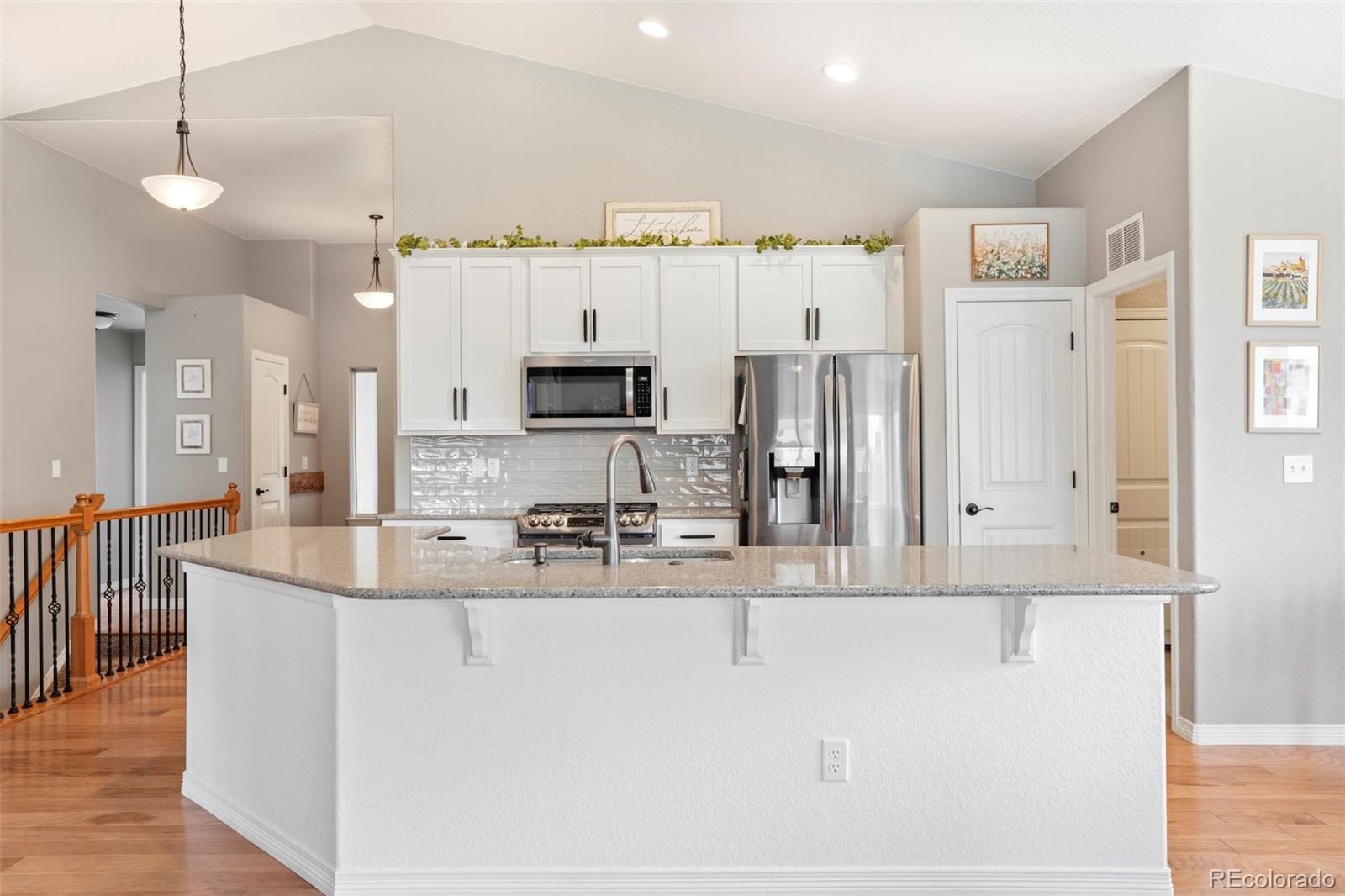 MLS Image #5 for 577  tristan place,berthoud, Colorado