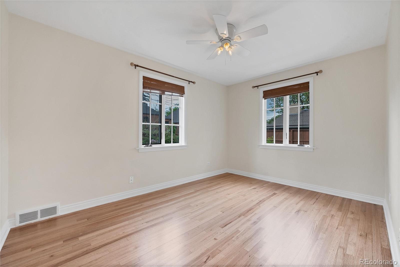 MLS Image #11 for 770  locust ,denver, Colorado