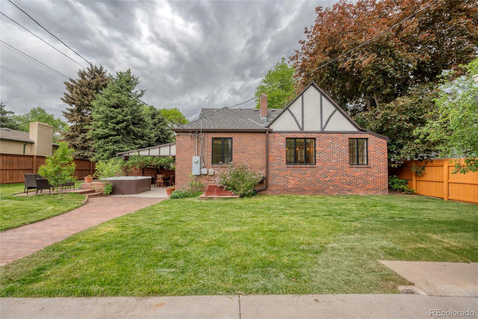 MLS Image #19 for 770  locust ,denver, Colorado