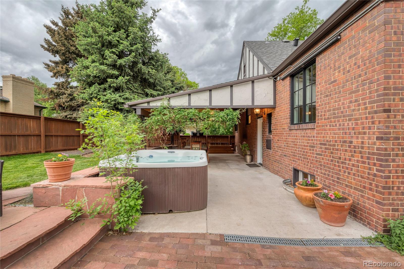 MLS Image #20 for 770  locust ,denver, Colorado