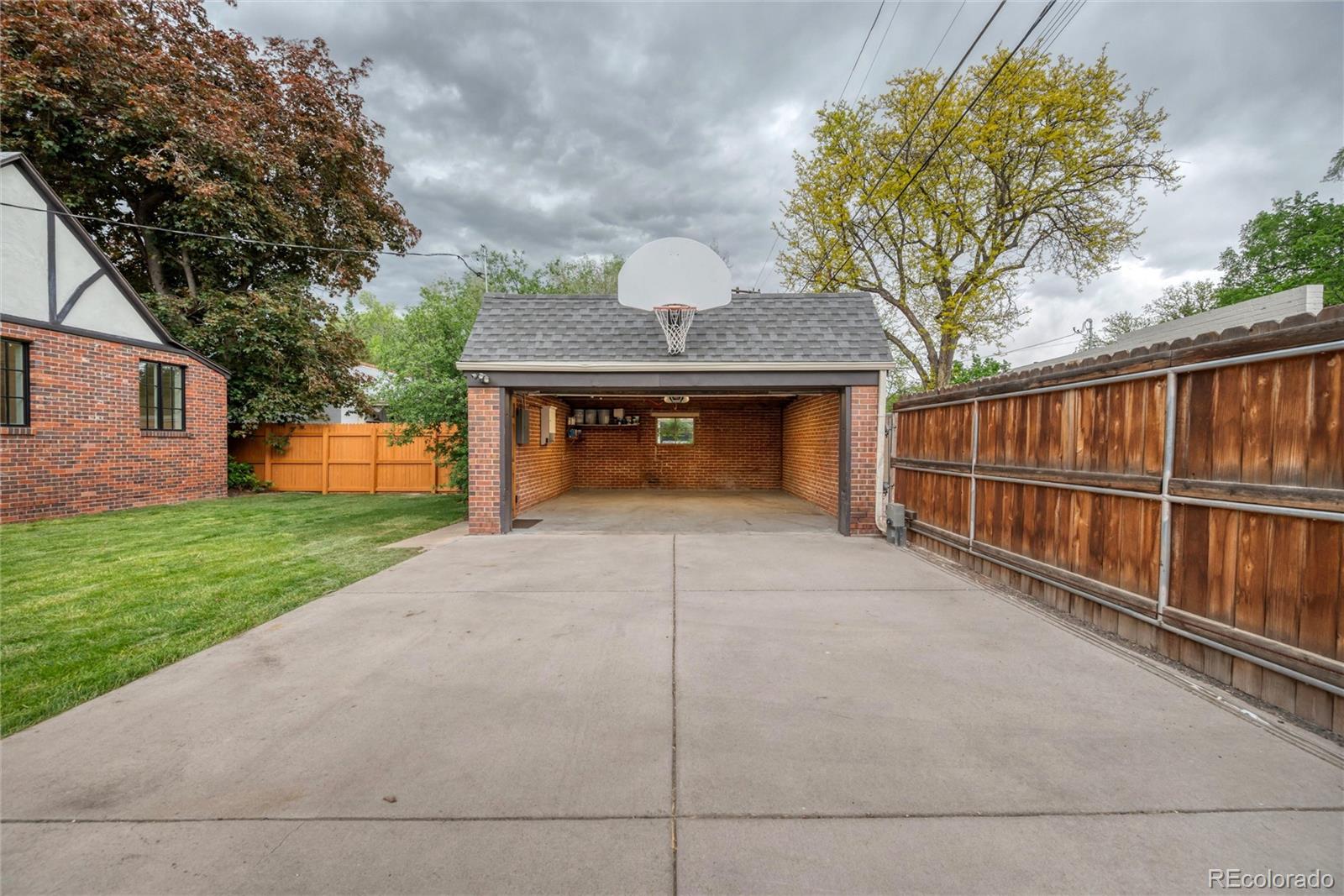 MLS Image #22 for 770  locust ,denver, Colorado
