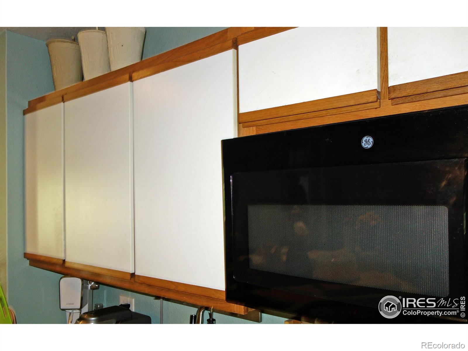 MLS Image #16 for 33 s boulder circle,boulder, Colorado