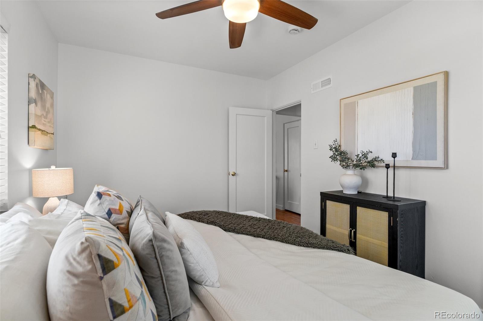 MLS Image #15 for 1177  wabash street,denver, Colorado