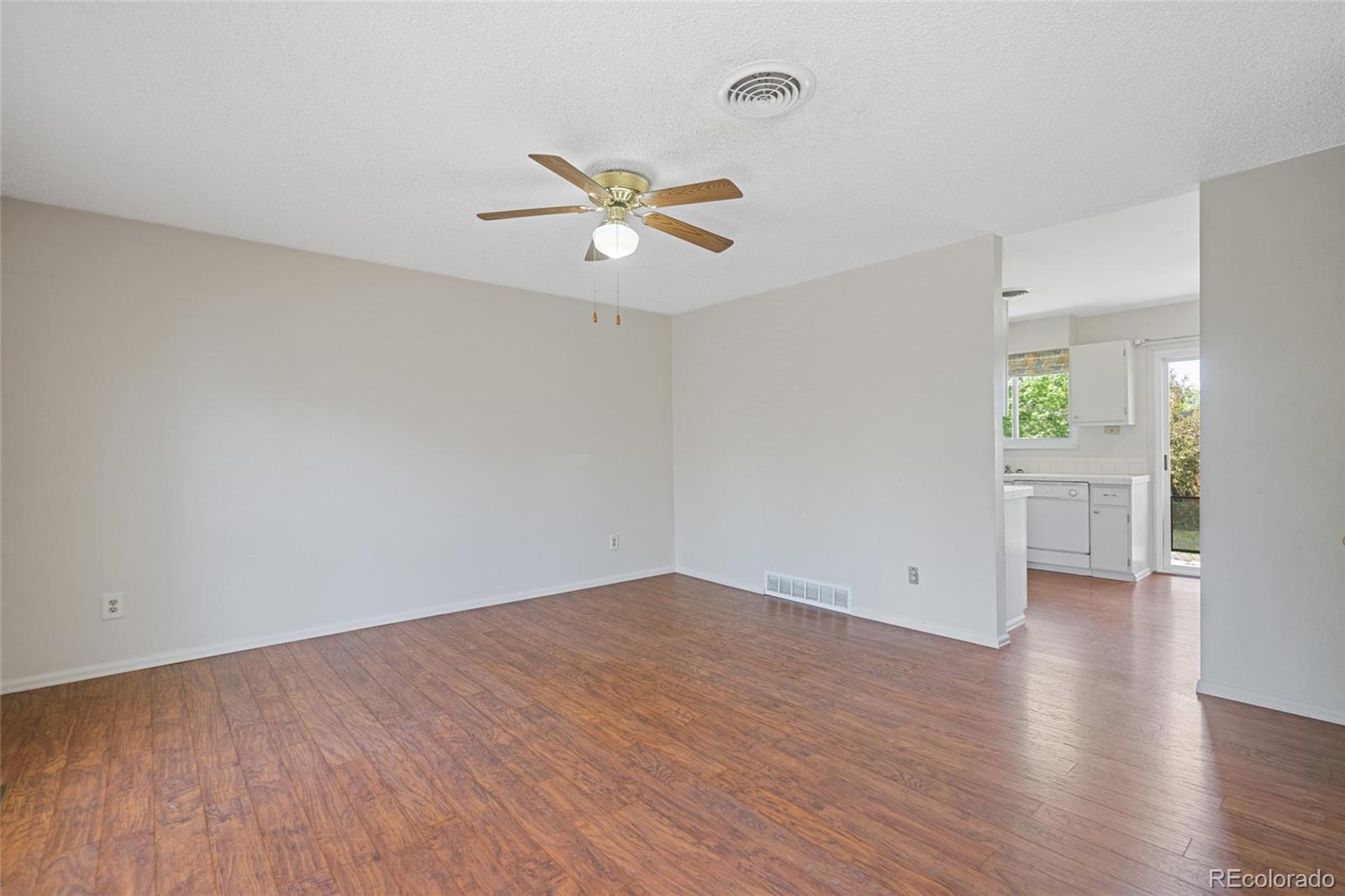 MLS Image #3 for 2453 s memphis way,aurora, Colorado