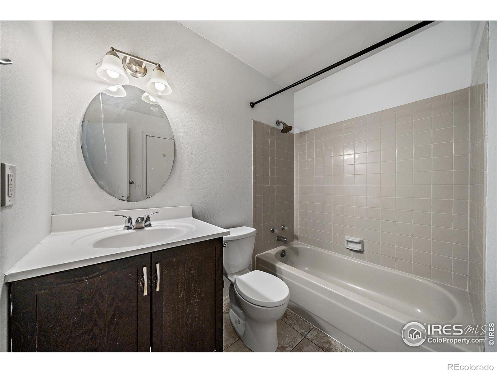 MLS Image #13 for 904  clover circle,lafayette, Colorado
