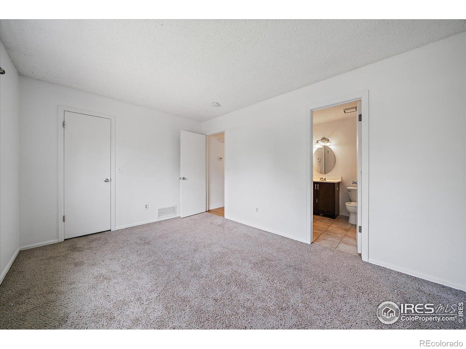 MLS Image #15 for 904  clover circle,lafayette, Colorado