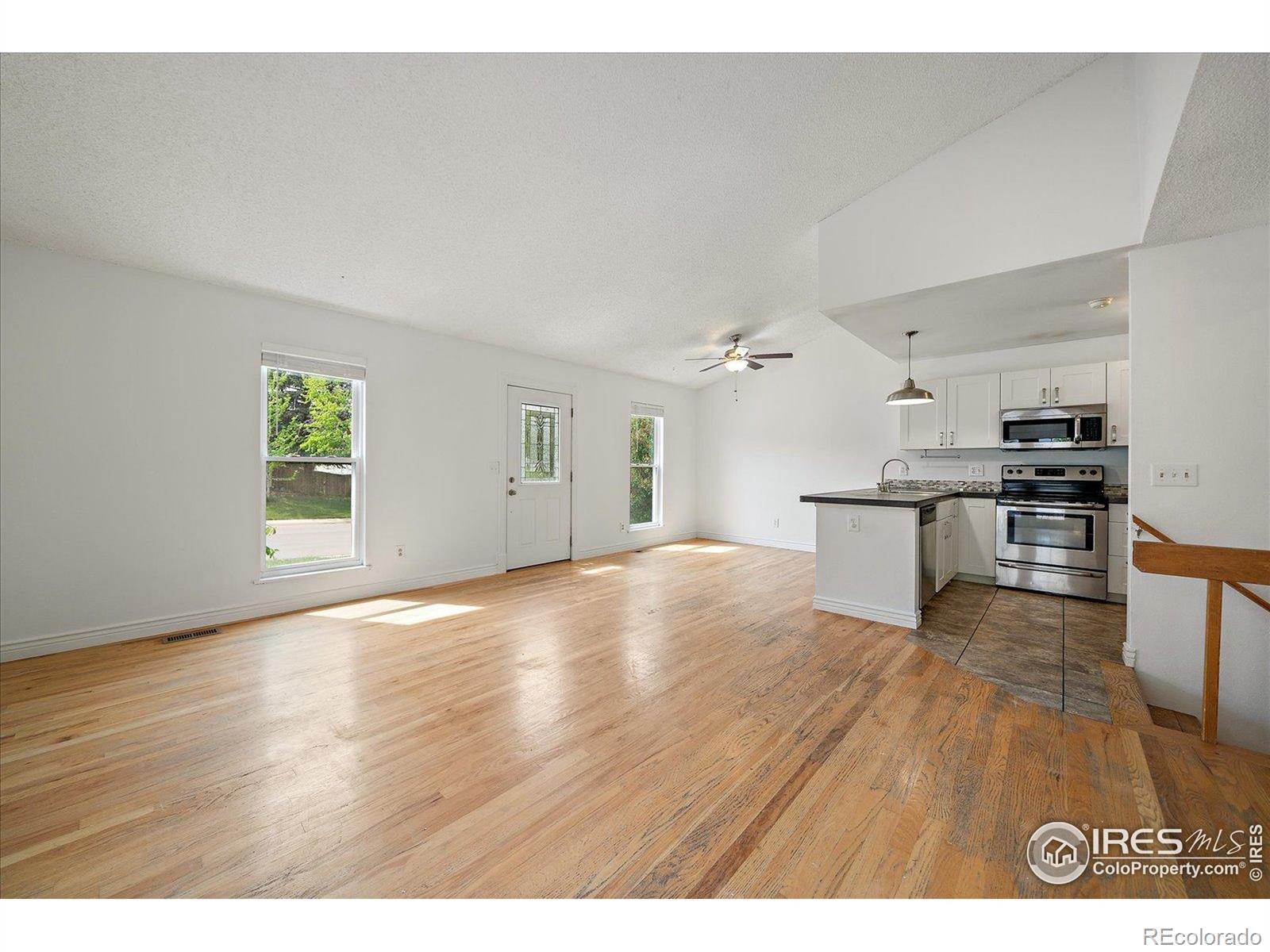 MLS Image #7 for 904  clover circle,lafayette, Colorado