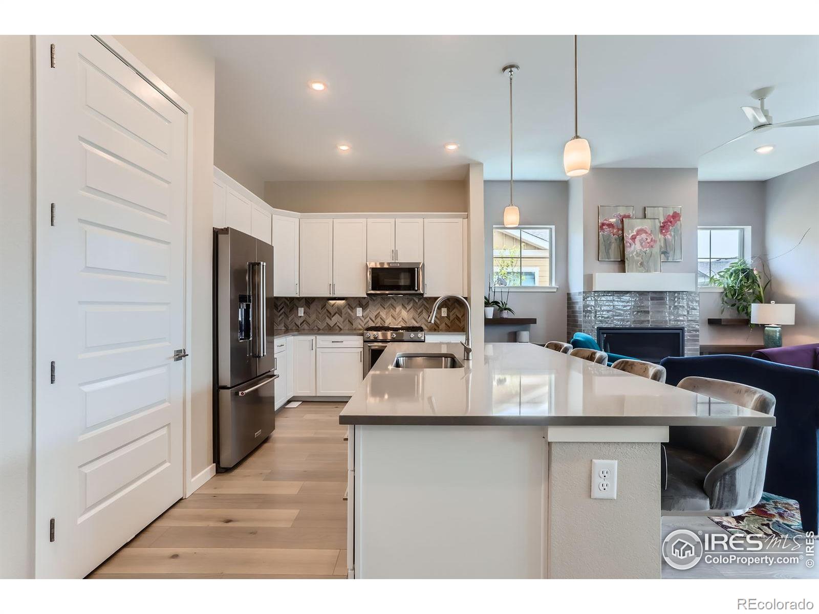 MLS Image #8 for 874  quarry circle,erie, Colorado