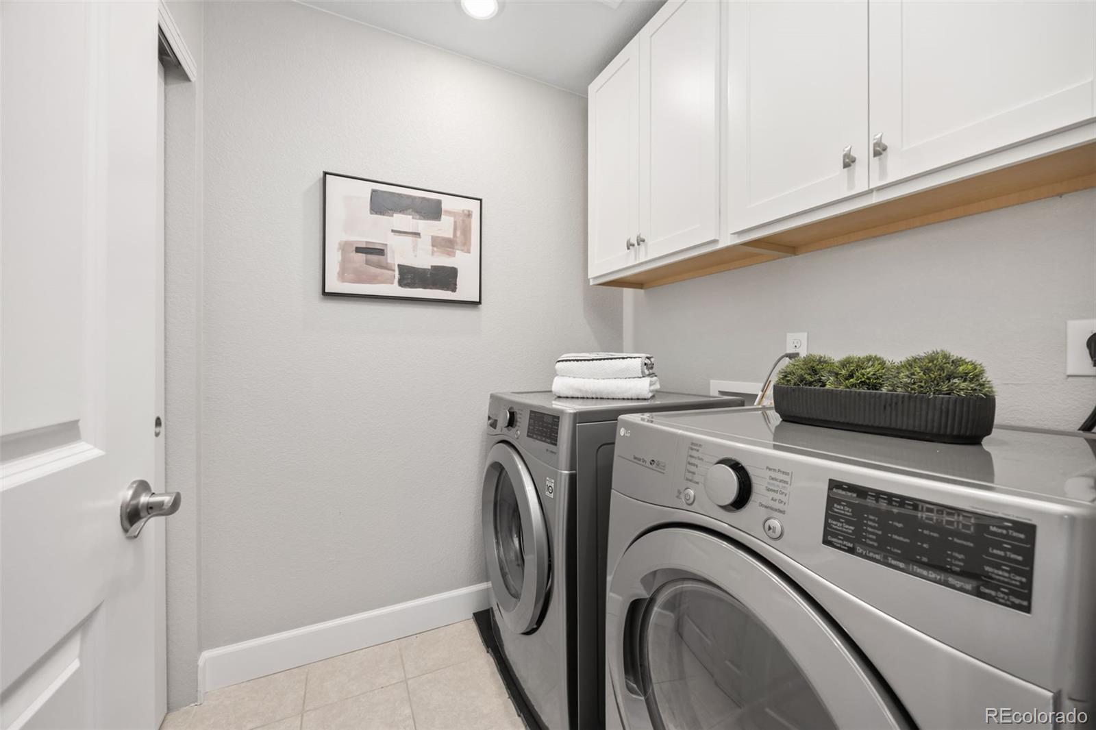 MLS Image #25 for 15608 e otero circle,centennial, Colorado