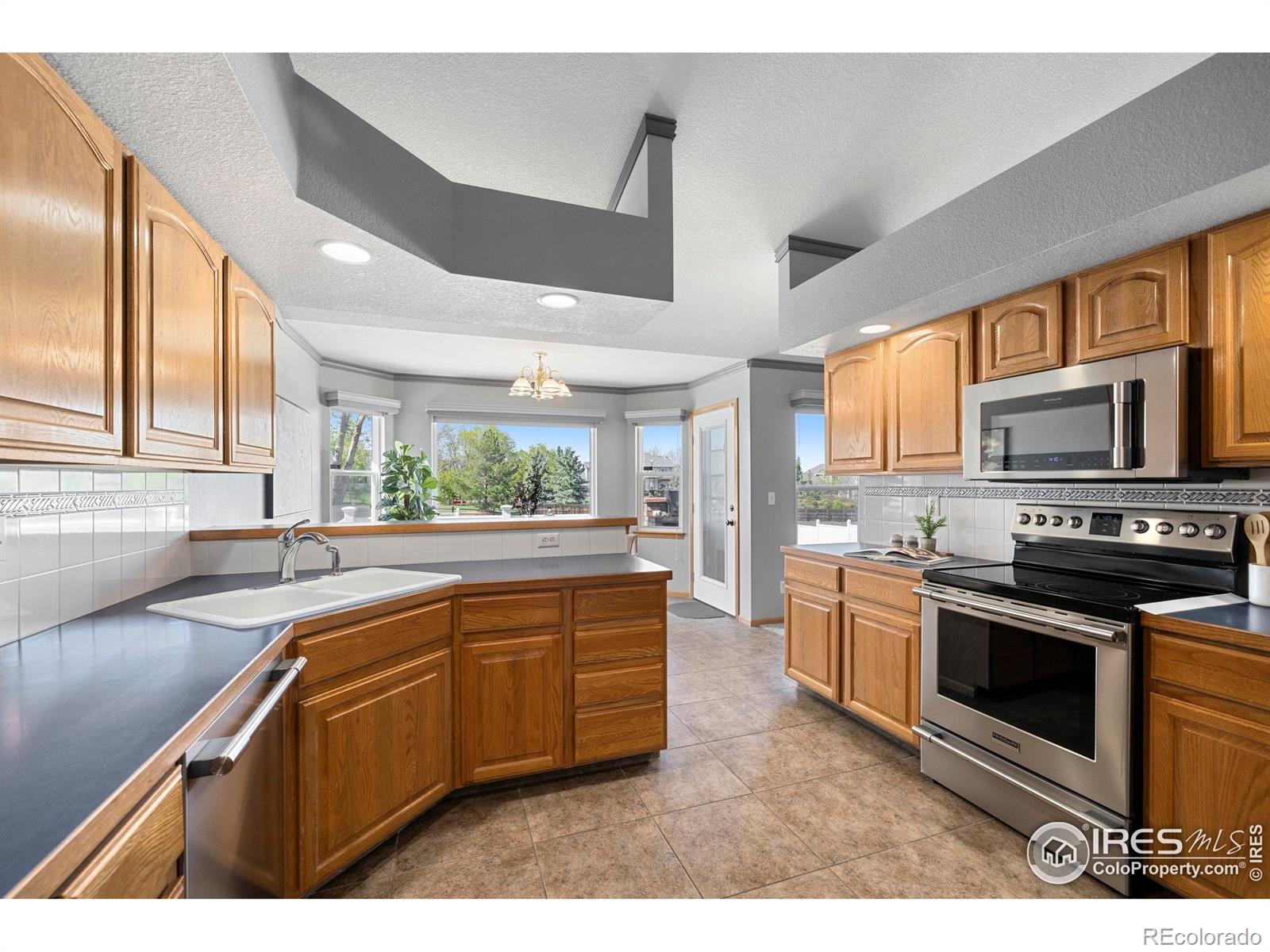 MLS Image #14 for 906  province road,fort collins, Colorado