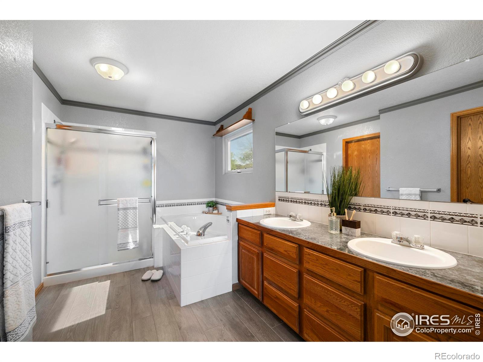 MLS Image #19 for 906  province road,fort collins, Colorado