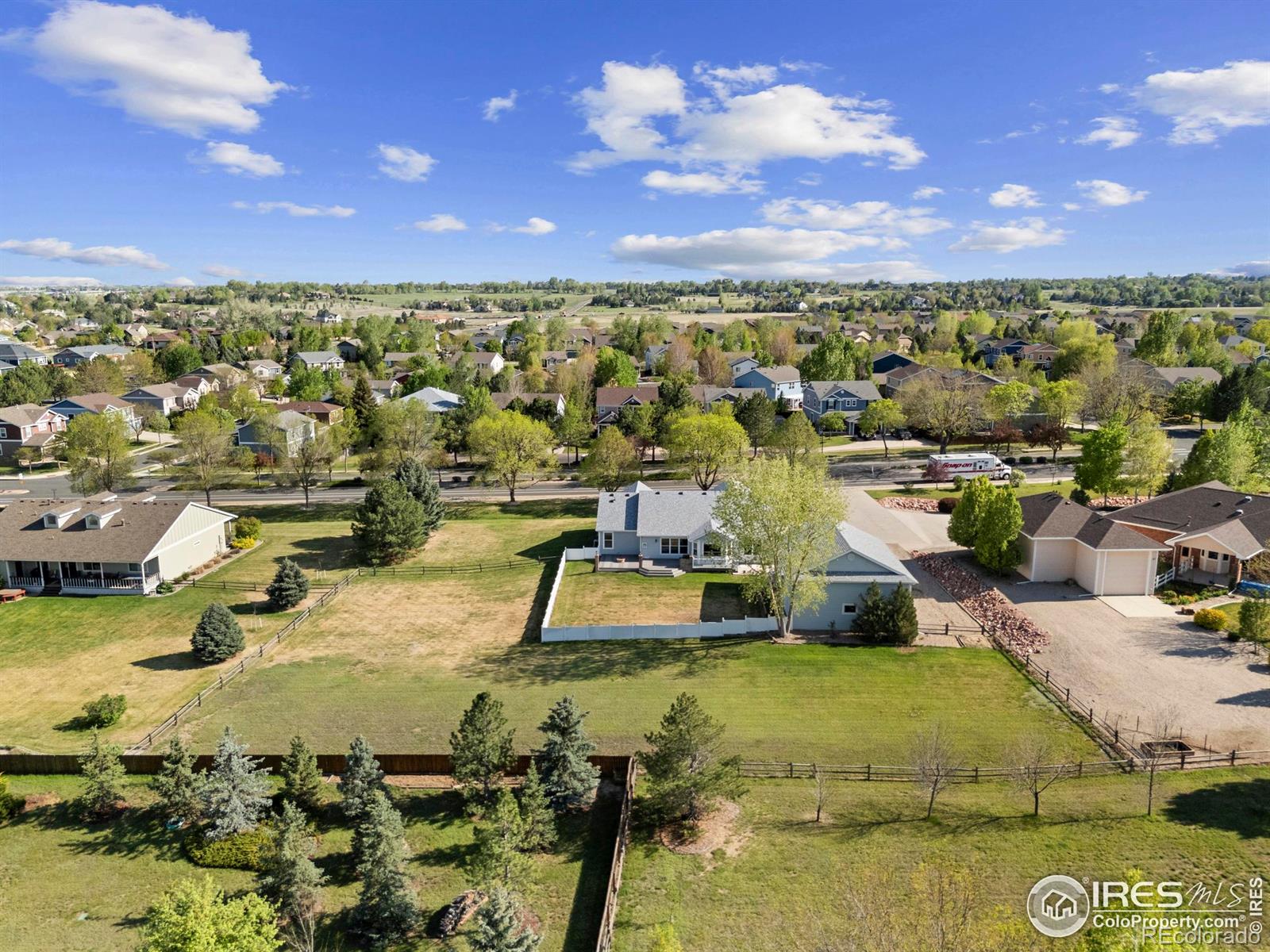 MLS Image #38 for 906  province road,fort collins, Colorado