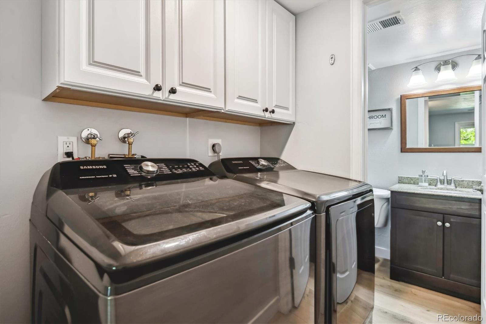 MLS Image #12 for 7724 s lafayette court,centennial, Colorado