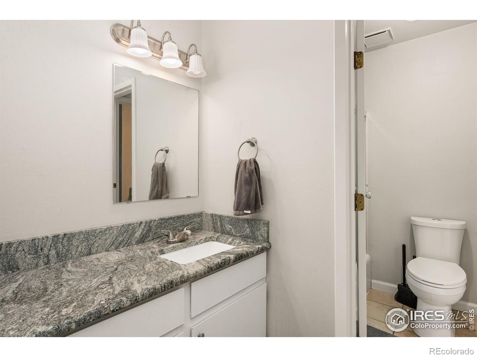 MLS Image #14 for 809 e drake road,fort collins, Colorado