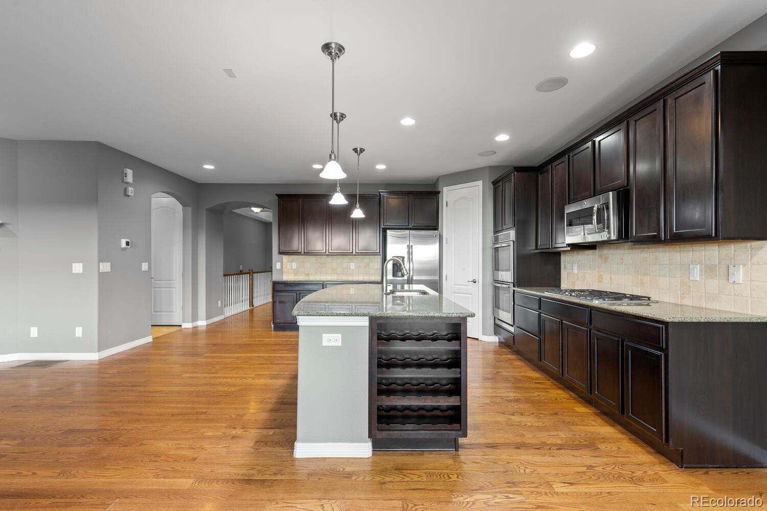 MLS Image #11 for 17223 w 84th drive,arvada, Colorado
