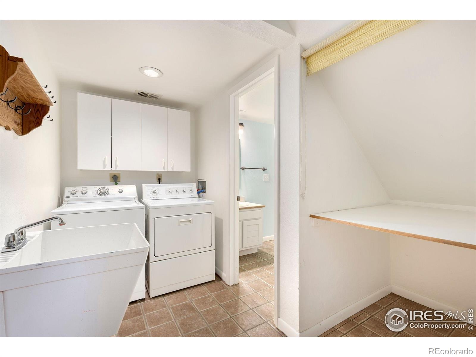 MLS Image #21 for 10481  oxford road,longmont, Colorado