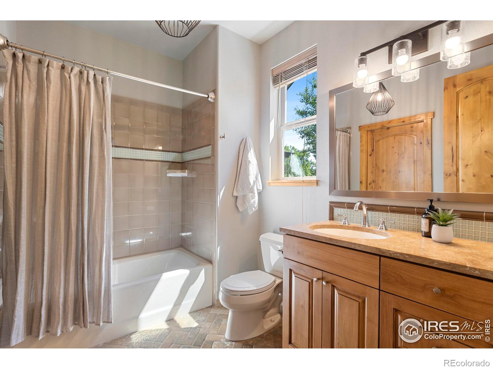 MLS Image #21 for 3609  shallow pond drive,fort collins, Colorado