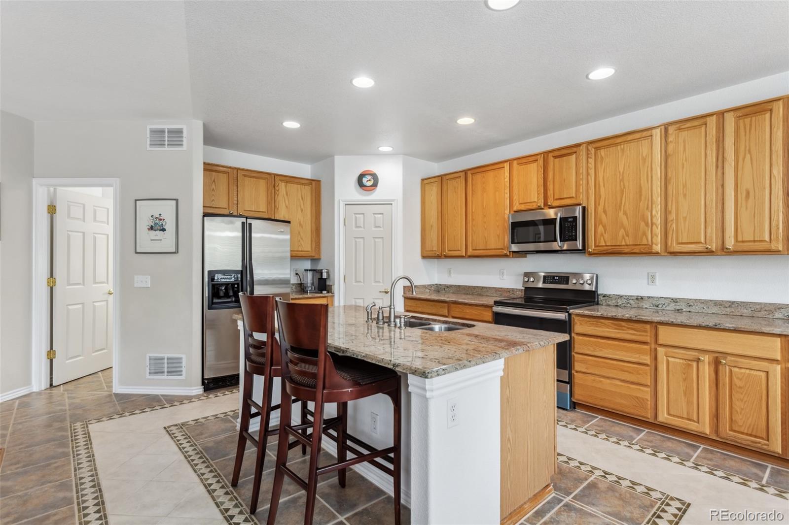 MLS Image #13 for 17391 e weaver avenue,aurora, Colorado