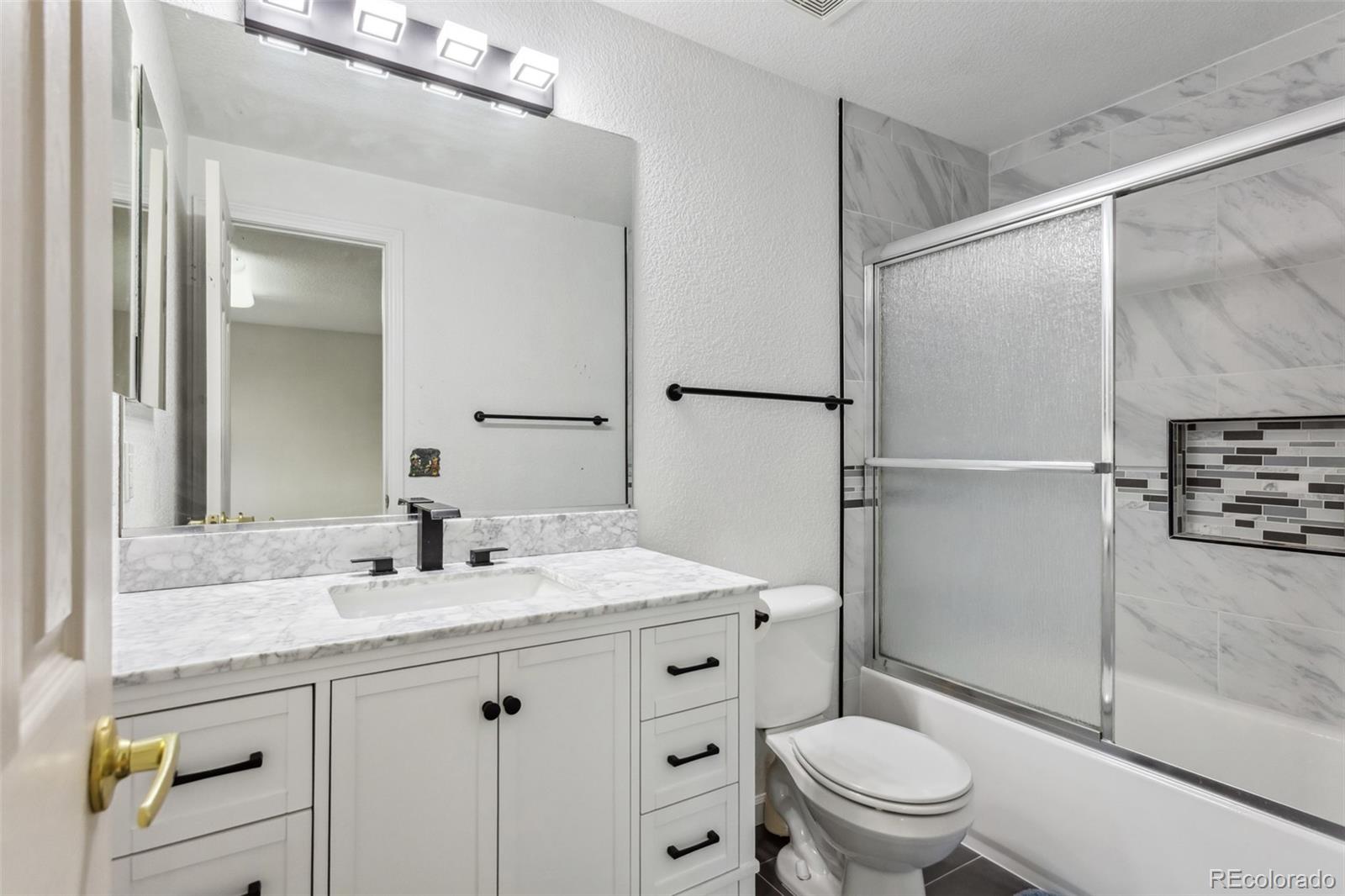 MLS Image #30 for 17391 e weaver avenue,aurora, Colorado