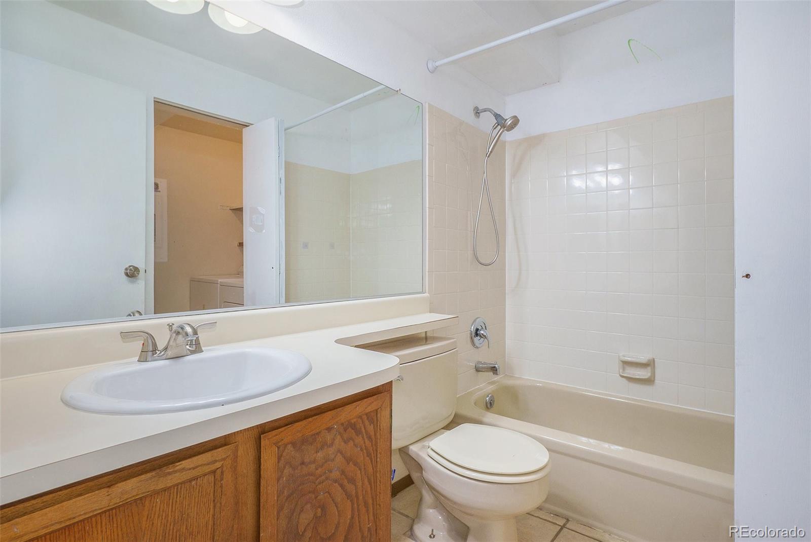 MLS Image #13 for 904 s walden way,aurora, Colorado