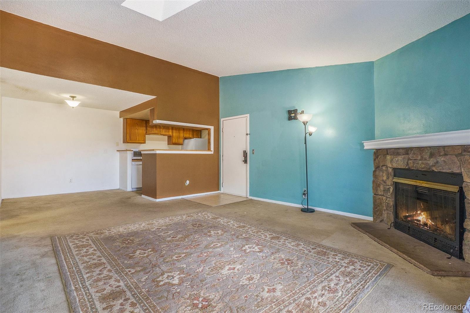 MLS Image #3 for 904 s walden way,aurora, Colorado