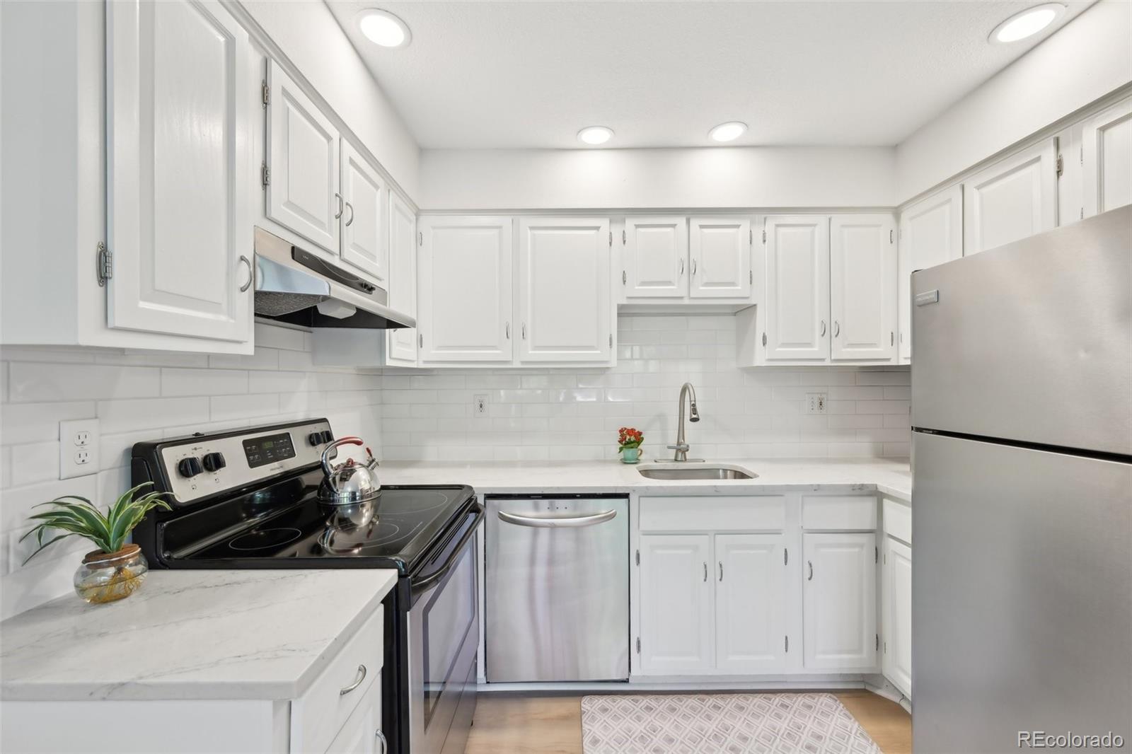 MLS Image #14 for 3365  chisholm trail,boulder, Colorado
