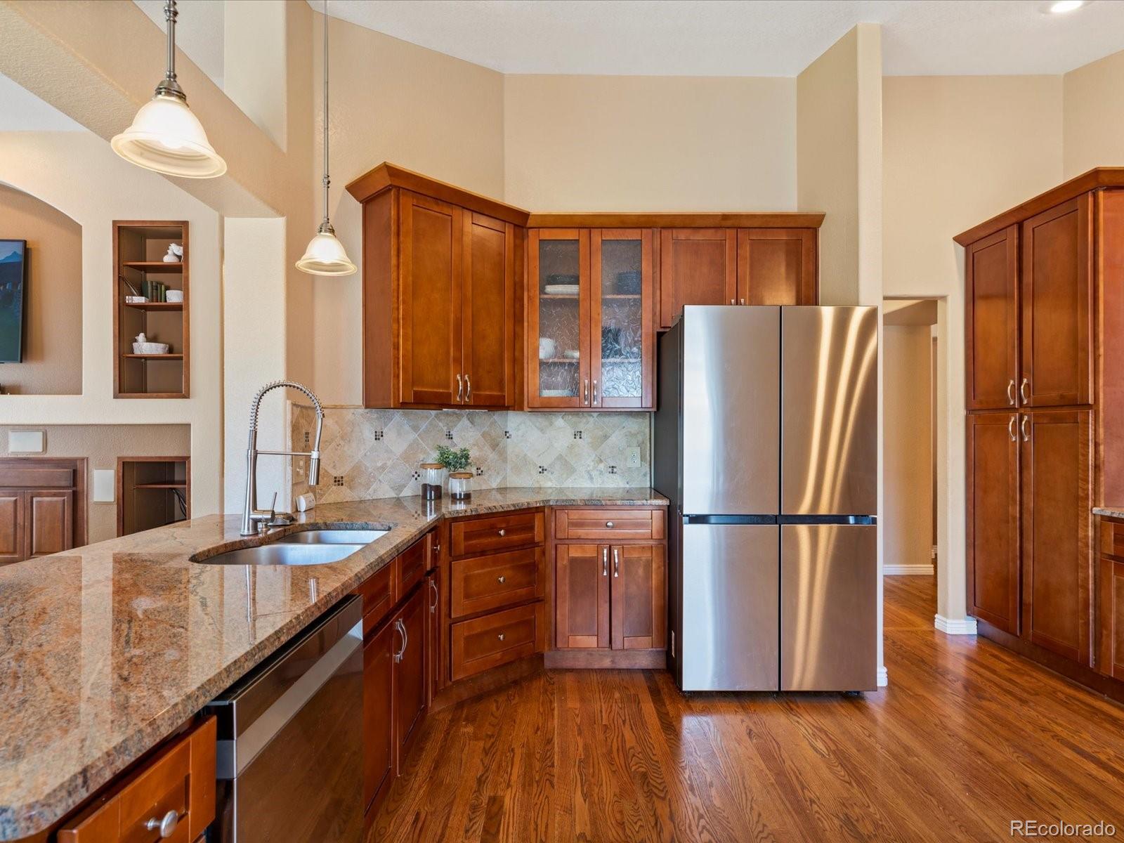 MLS Image #10 for 885  sage sparrow circle,highlands ranch, Colorado