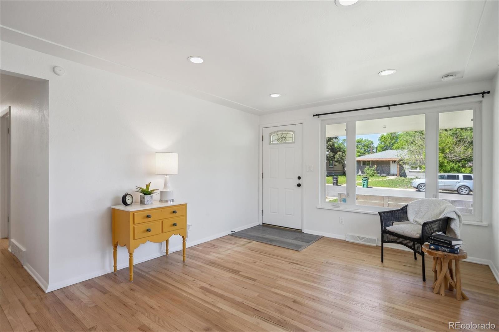 MLS Image #7 for 1852 s decatur street,denver, Colorado