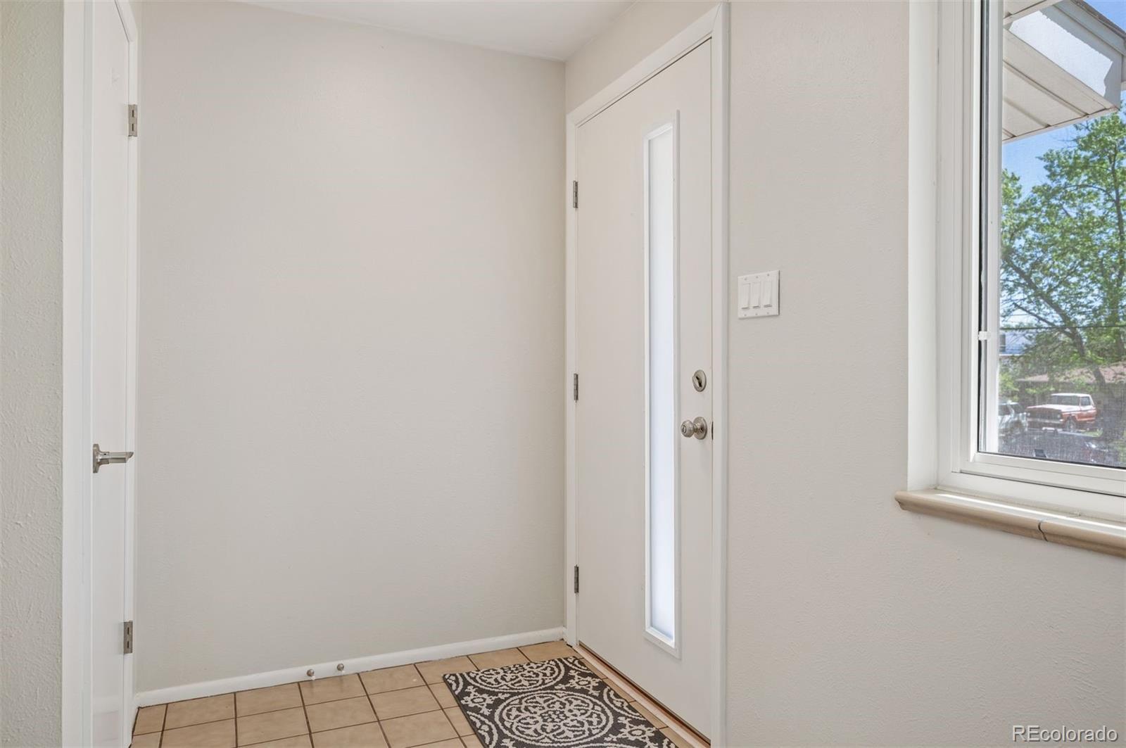 MLS Image #5 for 509  newland street,lakewood, Colorado
