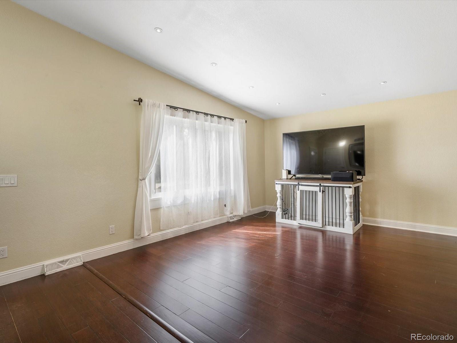 MLS Image #17 for 4484 s granby court,aurora, Colorado