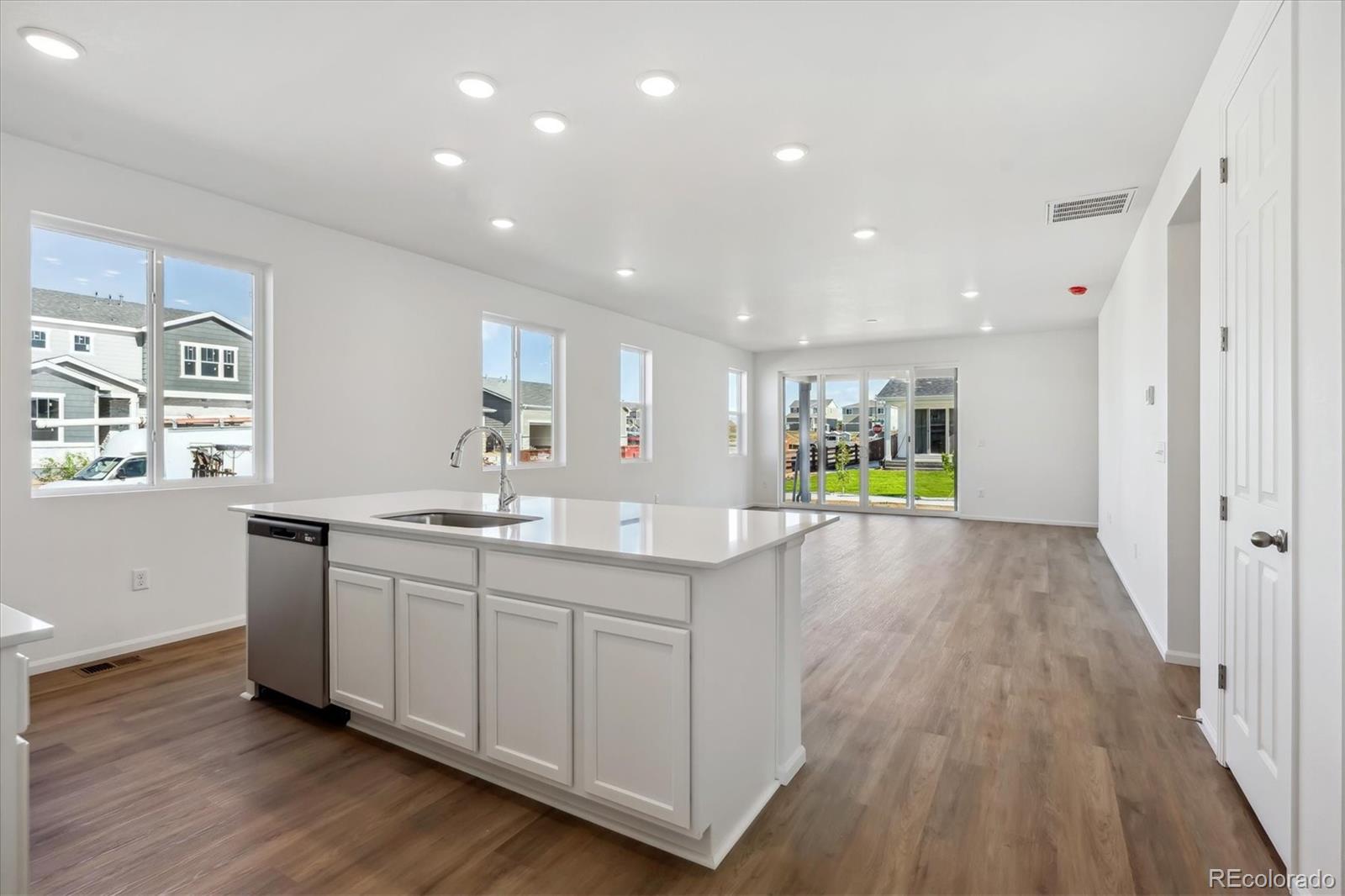 MLS Image #3 for 4691  short horn drive,johnstown, Colorado