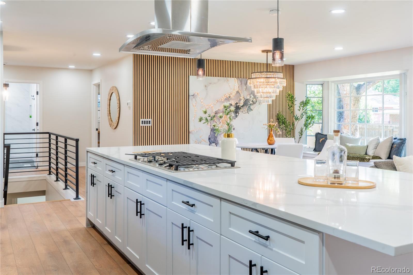 MLS Image #5 for 2745 s saint paul street,denver, Colorado
